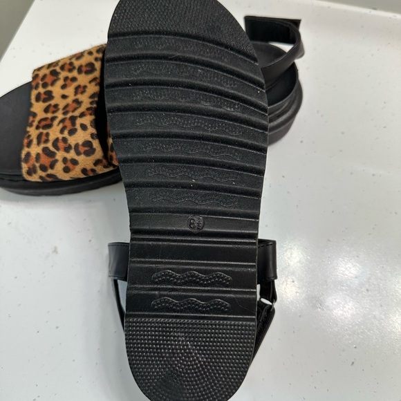 Daisy Fuentes Women’s Platform Chunky Sandals 8.5 Leopard Black Adjustable Shoes - Picture 6 of 9